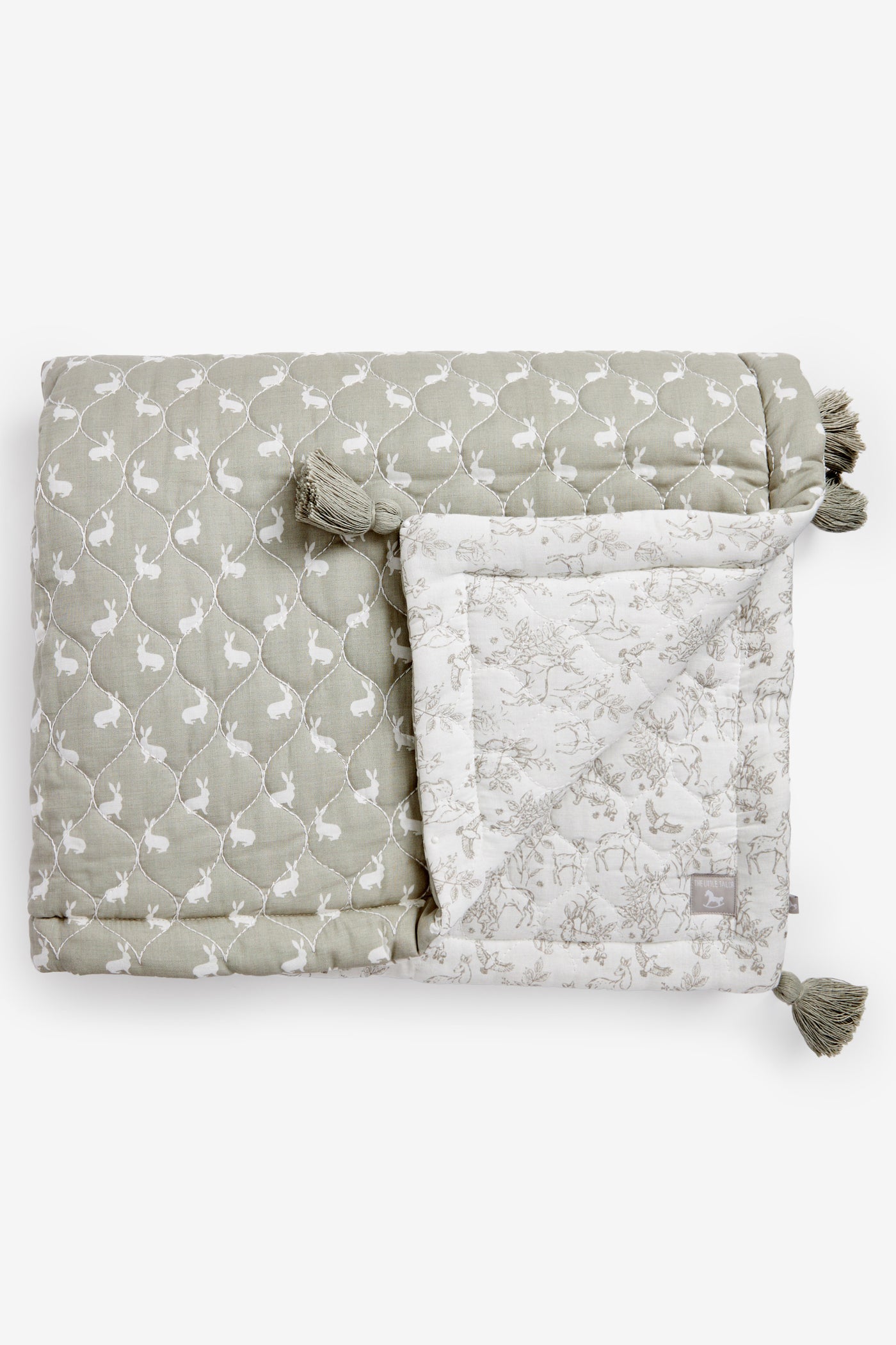 Padded Quilt, white woodland and fawn hare print