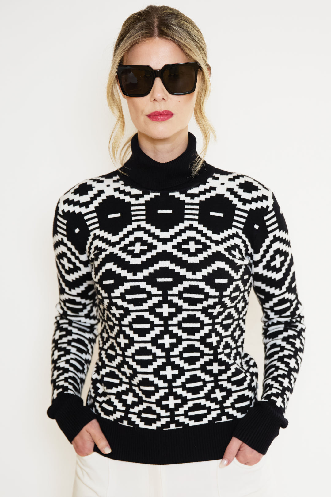 Geometric Turtle Neck Ski Jumper