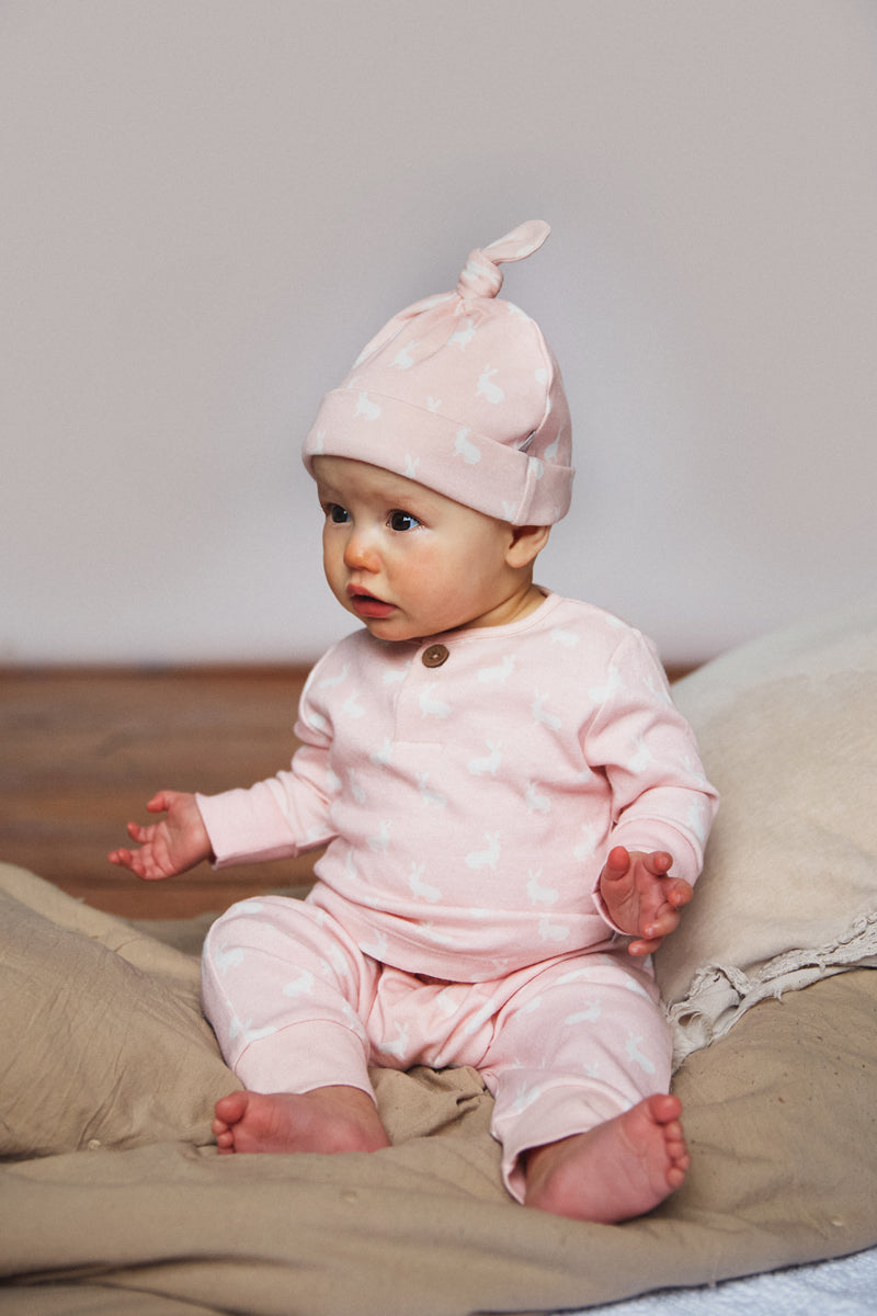 Jersey Hat, rose pink hare print